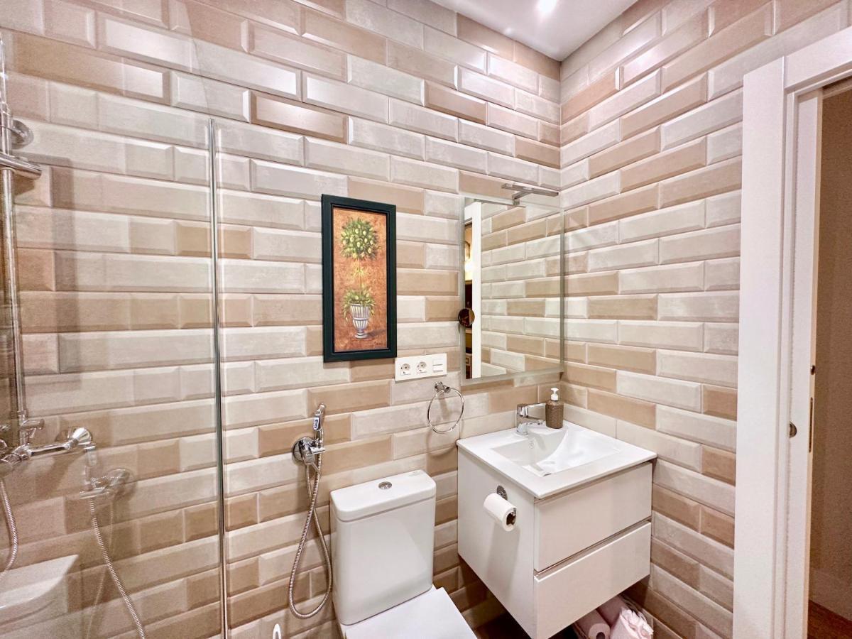 Fabuloso Apartamento Azacayas City Center Гранада Екстериор снимка